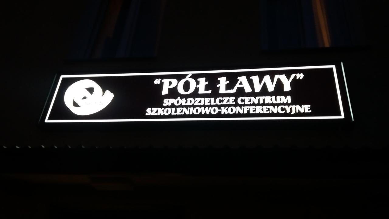 Scsk Pol Lawy 호텔 Puławy 외부 사진